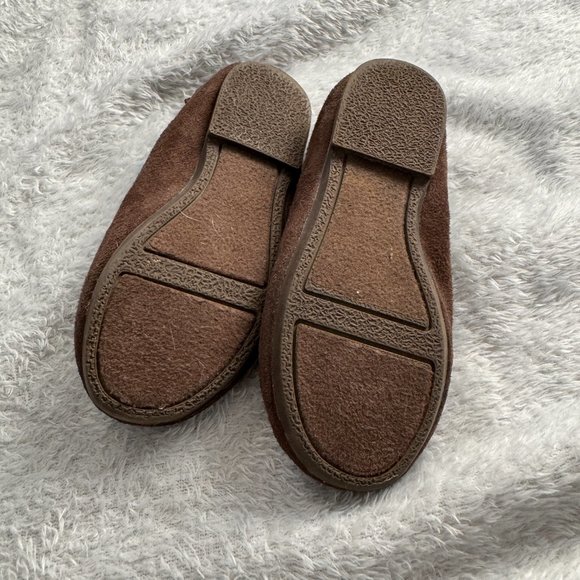 Like NEW Baby Gap Brown Suede Ballet Flats with Flower Accent Sz Toddler 8 - Picture 4 of 6